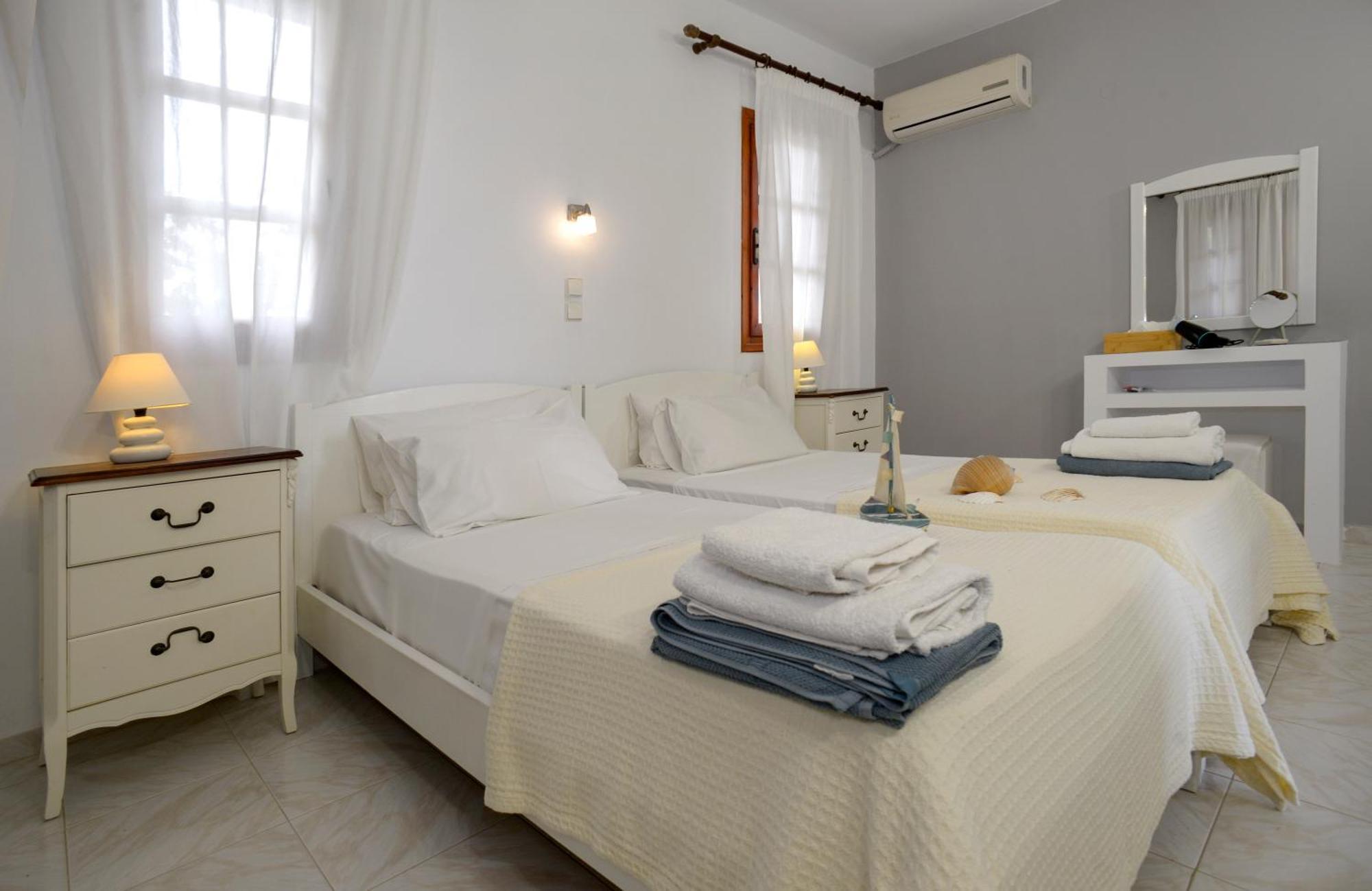 Albouro Seafront Apartments Katelios Exteriér fotografie