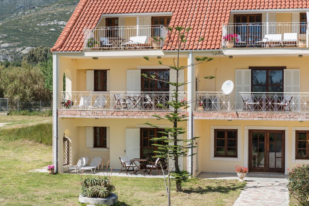Albouro Seafront Apartments Katelios Exteriér fotografie