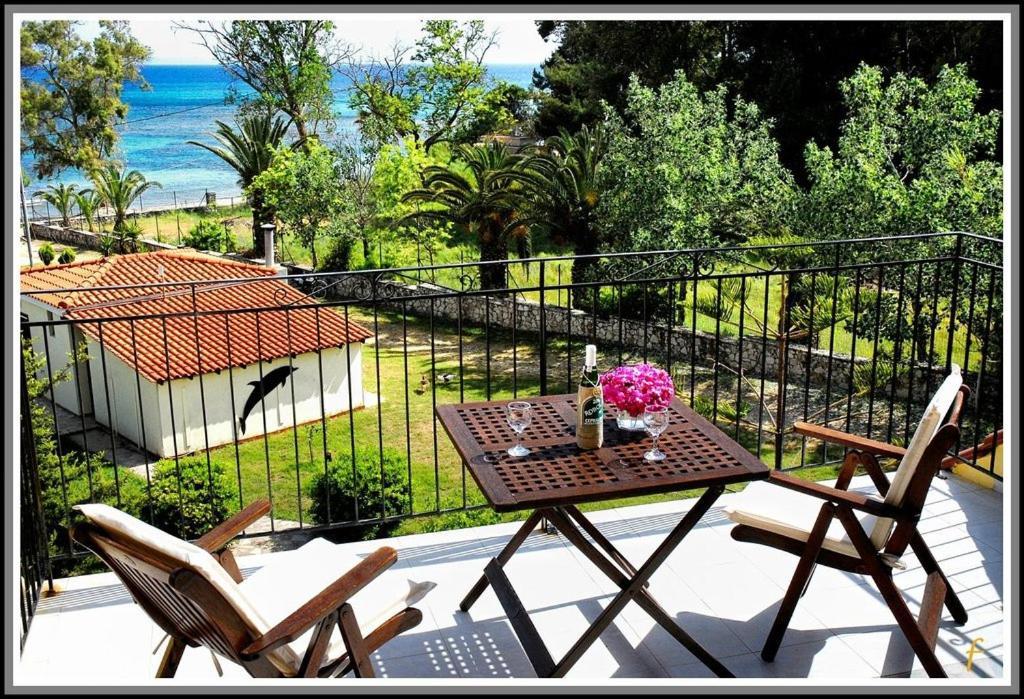Albouro Seafront Apartments Katelios Exteriér fotografie